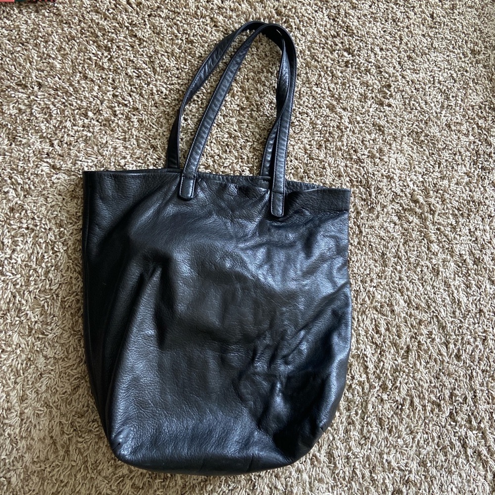 BAGGU Black Genuine Leather Tote Bag.